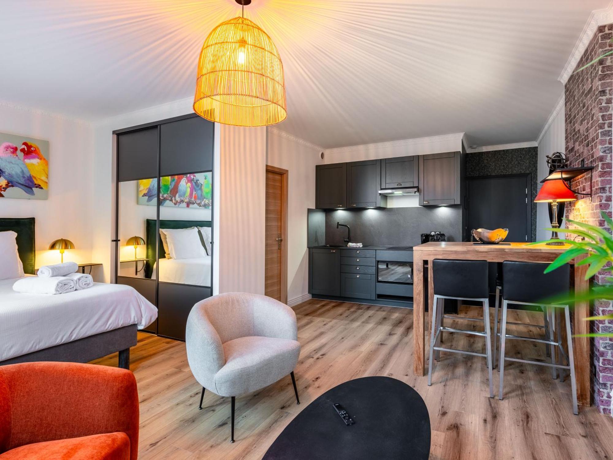 נאנסי Le Relais Ducal - Appartements D'Hotes Vieille Ville מראה חיצוני תמונה