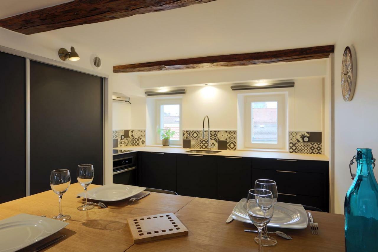 נאנסי Le Relais Ducal - Appartements D'Hotes Vieille Ville מראה חיצוני תמונה